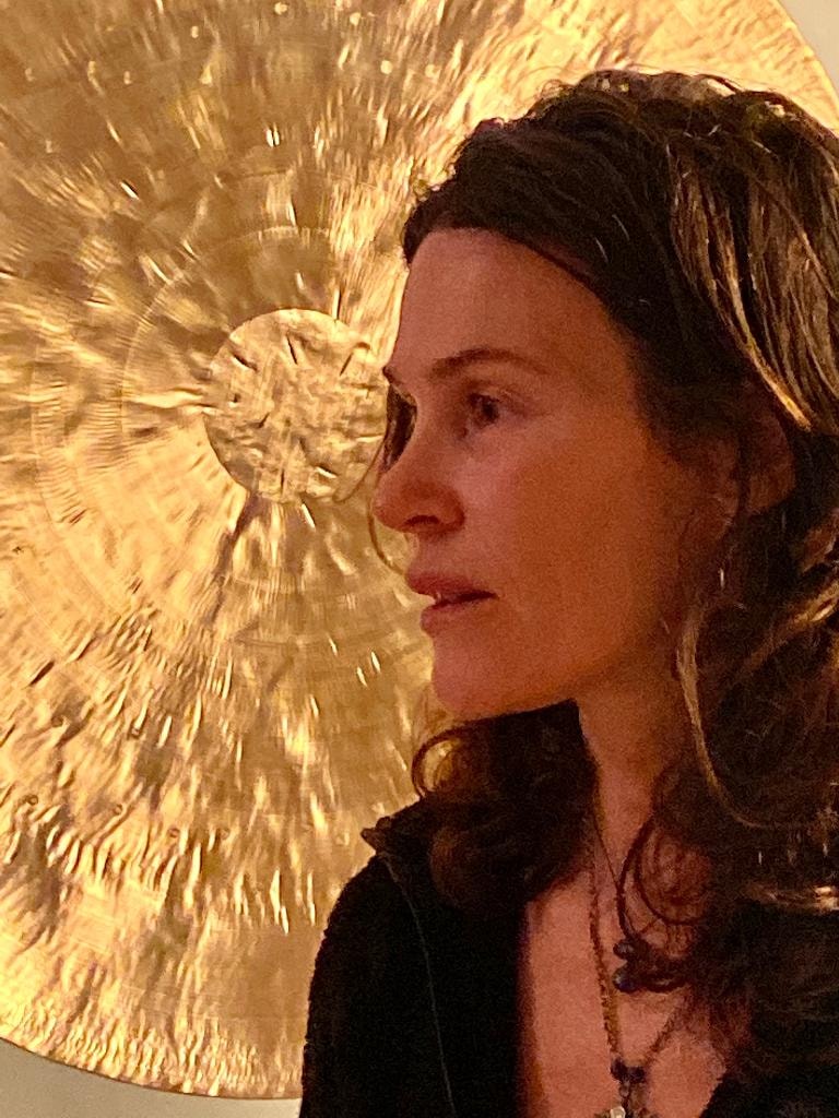 Connie, Kambô practitioner